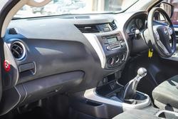 2017 NISSAN NAVARA RX (4x2)