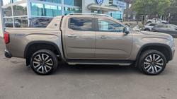 2025 VOLKSWAGEN AMAROK AVENTURA