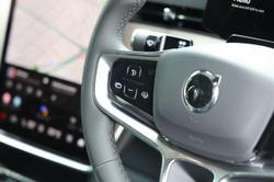 2025 Volvo EX90 Plus Twin Motor