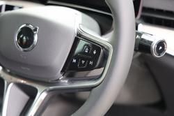 2025 Volvo EX90 Plus Twin Motor