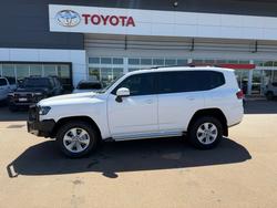 2024 Toyota LANDCRUISER GXL White