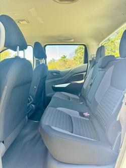 2024 NISSAN NP300 NAVARA SL