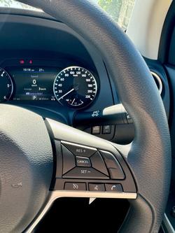 2024 NISSAN NP300 NAVARA SL