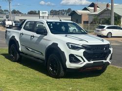 2025 Isuzu D-MAX BLADE