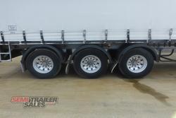 2012 Vawdrey 34 Pallet Curtainsider B Double Set