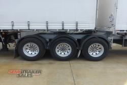 2012 Vawdrey 34 Pallet Curtainsider B Double Set
