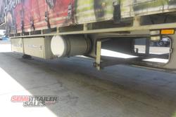 2009 Maxitrans 24 Pallet Dropdeck Curtainsider with Mezz