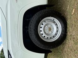 2026 NISSAN NAVARA SL