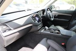 2023 Volvo XC90 Recharge Ultimate T8 Plug-In Hybrid