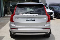 2023 Volvo XC90 Recharge Ultimate T8 Plug-In Hybrid