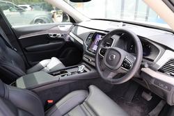 2023 Volvo XC90 Recharge Ultimate T8 Plug-In Hybrid