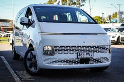 2025 Hyundai STARIA