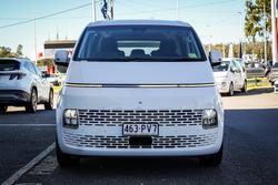 2025 Hyundai STARIA