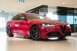 2025 Alfa Romeo Giulia Quadrifoglio Estrema