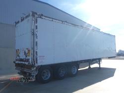 2009 Boomer BTE Walking Floor