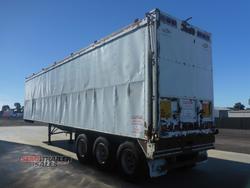 2009 Boomer BTE Walking Floor