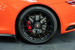 2017 Porsche 911 Carrera GTS