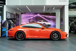 2017 Porsche 911 Carrera GTS