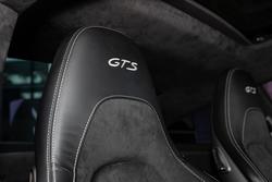 2017 Porsche 911 Carrera GTS