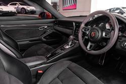 2017 Porsche 911 Carrera GTS