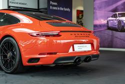 2017 Porsche 911 Carrera GTS