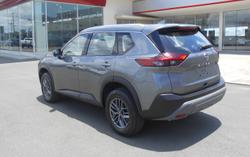 2025 Nissan X-TRAIL ST