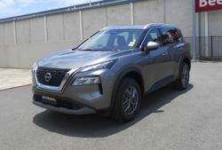 2025 Nissan X-TRAIL ST