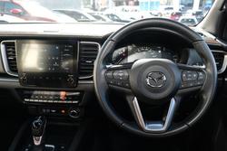 2025 Mazda BT-50 SP