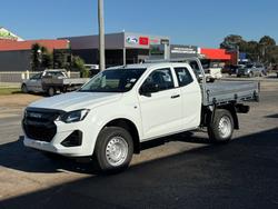 2025 Isuzu
D-MAX SX