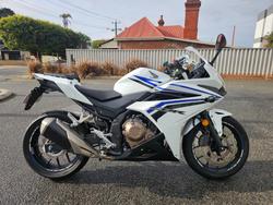 Honda CBR500RA