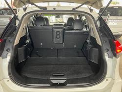 2018 NISSAN
X-TRAIL ST-L