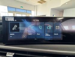 2025 Hyundai
                Santa Fe Hybrid