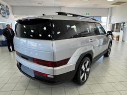 2025 Hyundai
                Santa Fe Hybrid