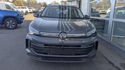 2024 VOLKSWAGEN
Tiguan LIFE