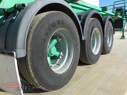 1983 Krueger Skid Off Flat Top Trailer