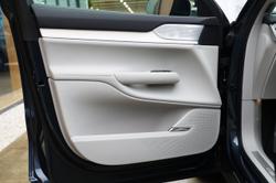 2025 Volvo EX90 Ultra Twin Motor Performance