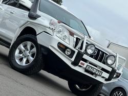 2011 TOYOTA
LANDCRUISER PRADO GXL (4x4)