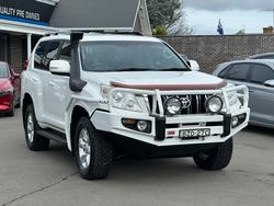 2011 TOYOTA
LANDCRUISER PRADO GXL (4x4)