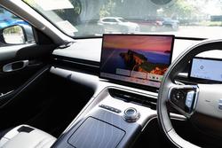 2026 Geely Starray Em-i