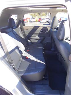 2025 Nissan
X-TRAIL Ti e-POWER