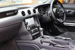 2018 FORD
                MUSTANG FASTBACK GT 5.0 V8
