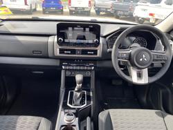 2025 MITSUBISHI Triton GLS