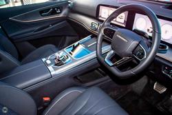 2025 Jaecoo J8 Track