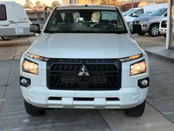 2026 MITSUBISHI TRITON GLX