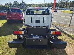 2025 ISUZU
D-MAX SX