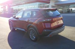 2025 Nissan X-TRAIL ST