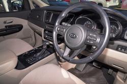 2020 Kia
Carnival Si
