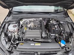 2022 VOLKSWAGEN GOLF MY23 R-LINE BLACK