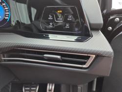 2022 VOLKSWAGEN GOLF MY23 R-LINE BLACK