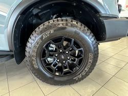 2024 Ford
Everest Tremor
